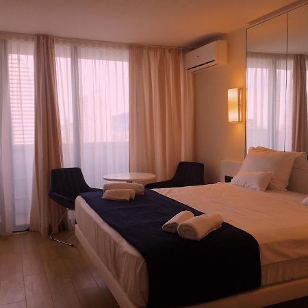 Orbi City Apartment Batumi Esterno foto